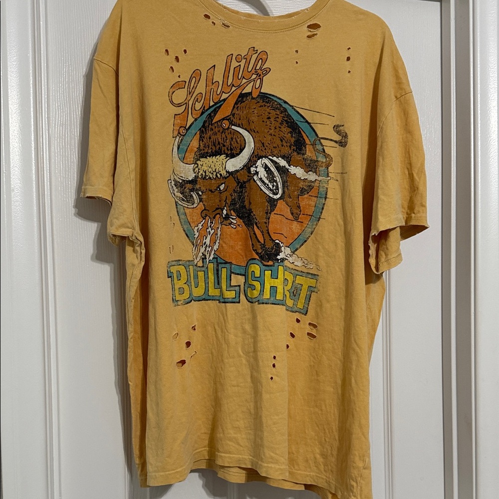 Buckle Mustard Bull Graphic Tee